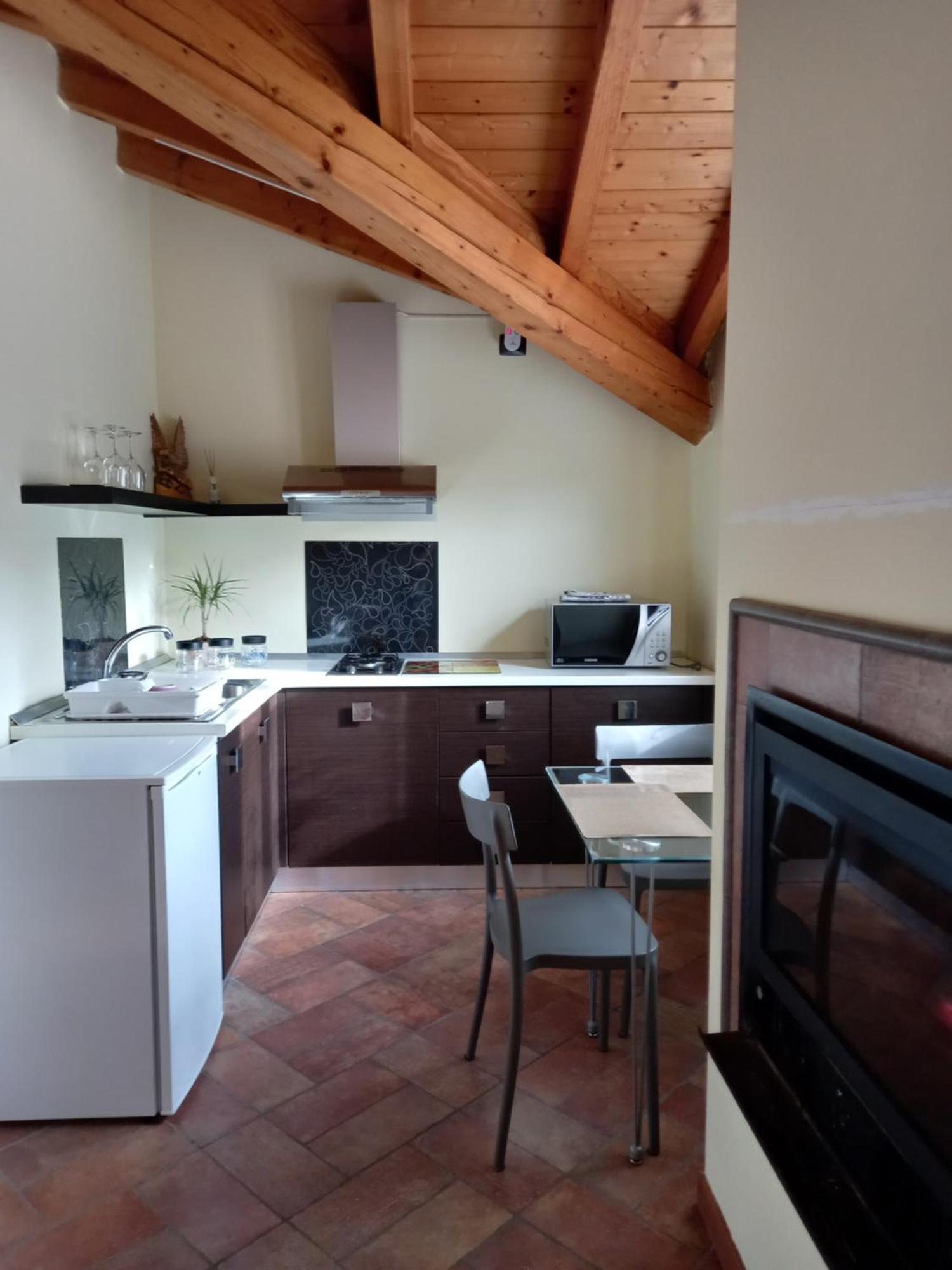 Casa Vacanze Tania Somendenna Eksteriør billede